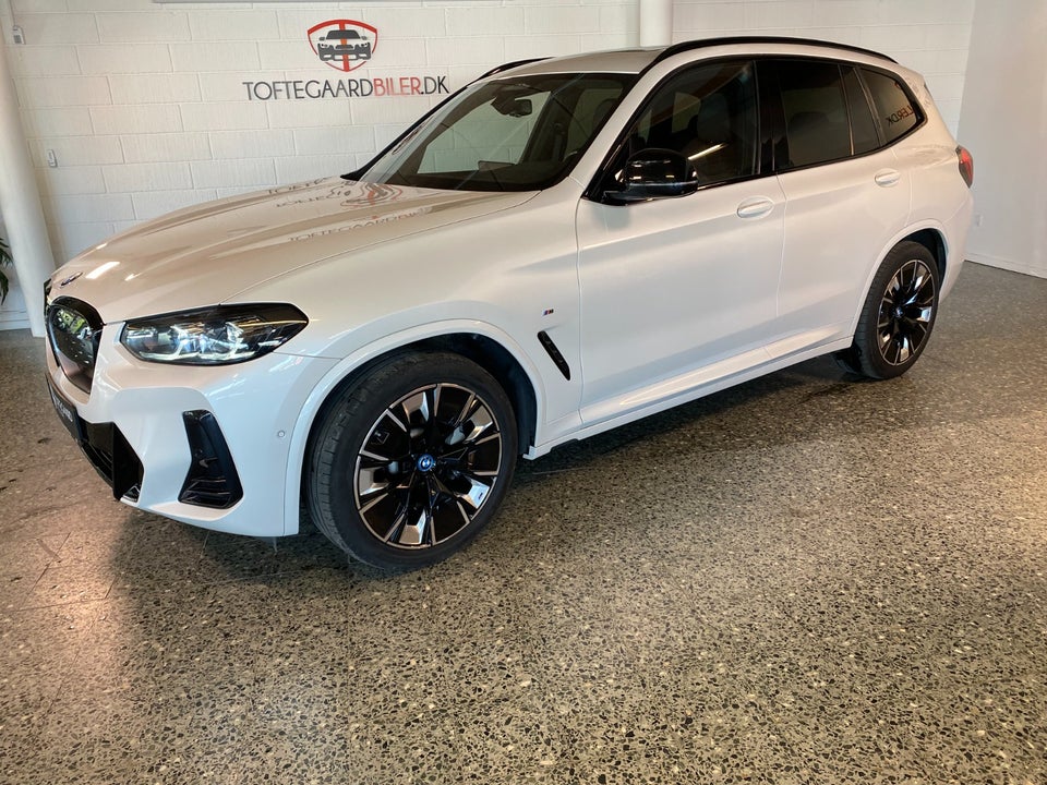 BMW iX3 Charged Plus M-Sport 5d