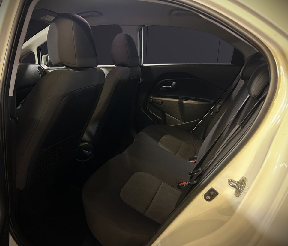 Kia Rio 1,2 CVVT Active 5d