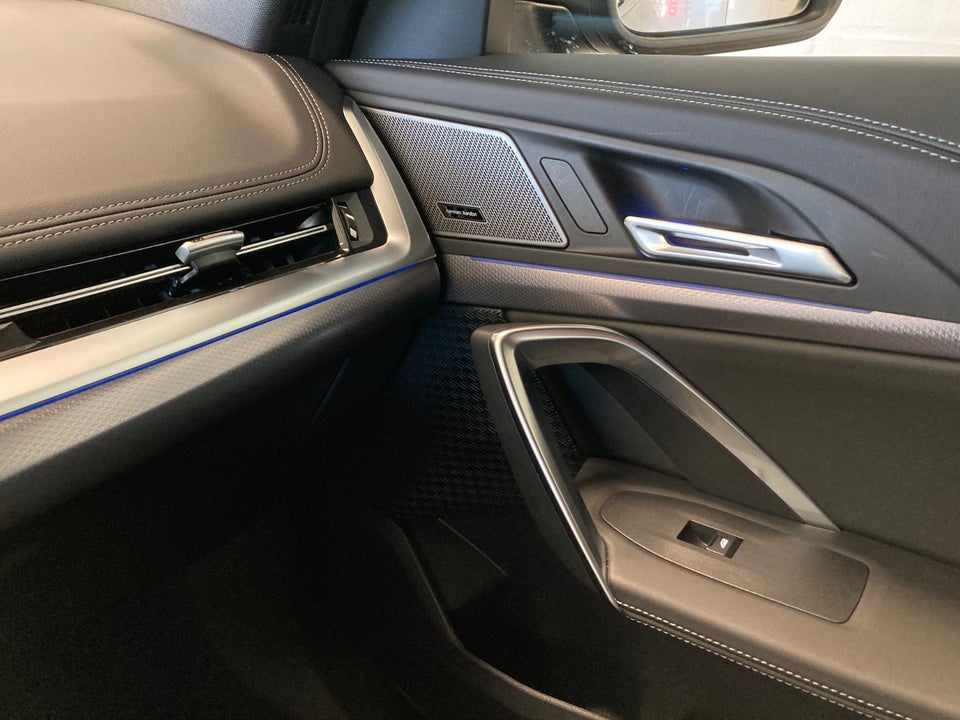 BMW iX1 xDrive30 M-Sport 5d