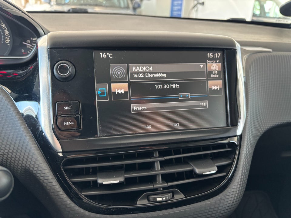 Peugeot 2008 1,2 VTi 82 Active 5d