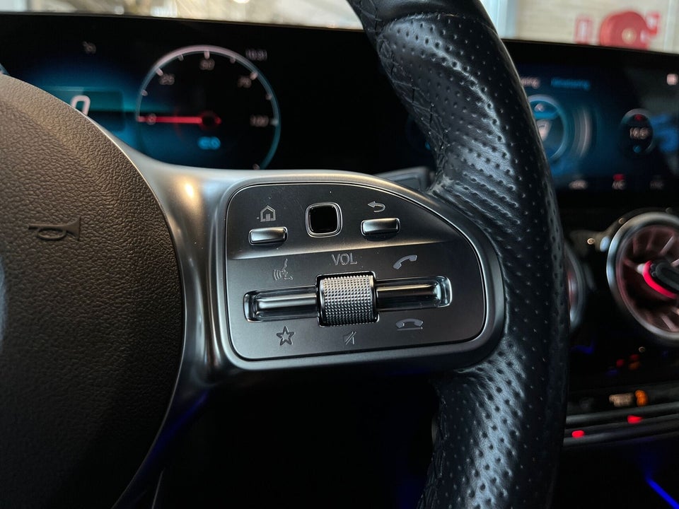 Mercedes EQA250 5d