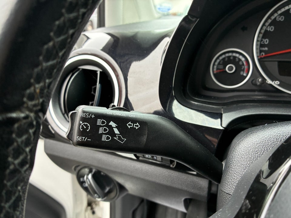 VW Up! 1,0 60 Style Up! BMT 5d