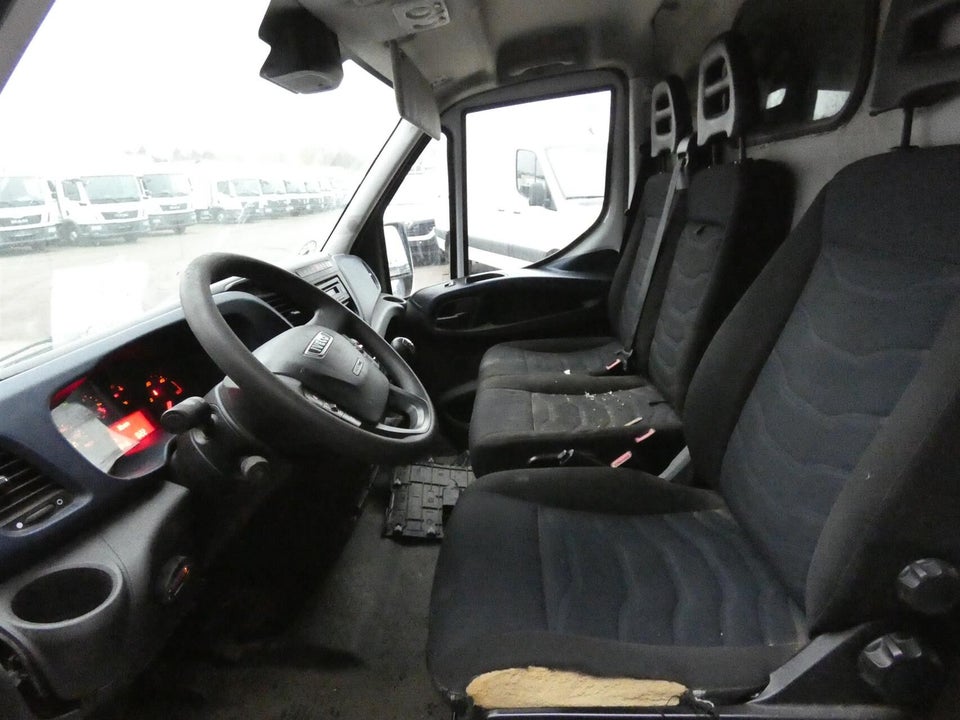 Iveco Daily 3,0 35C18 12m³ Van