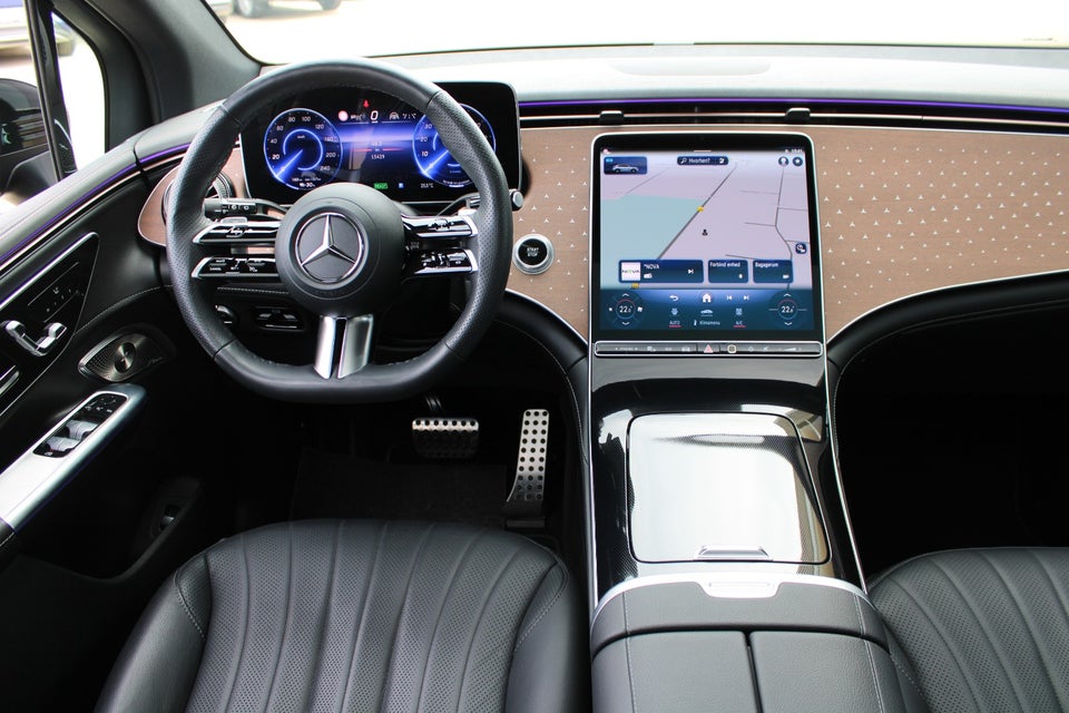 Mercedes EQE300 SUV AMG Line 5d