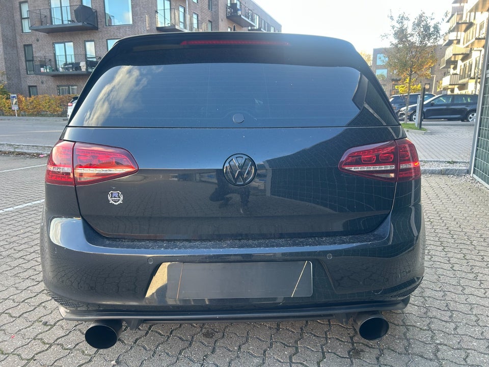 VW Golf VII 1,4 GTE DSG 5d