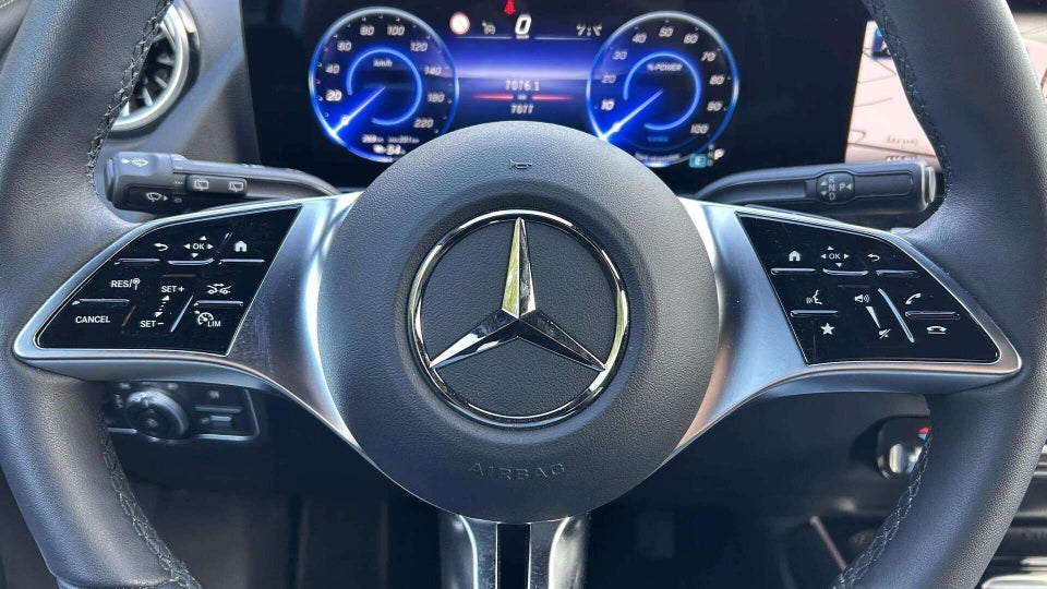 Mercedes EQA250+ Progressive Advance 5d
