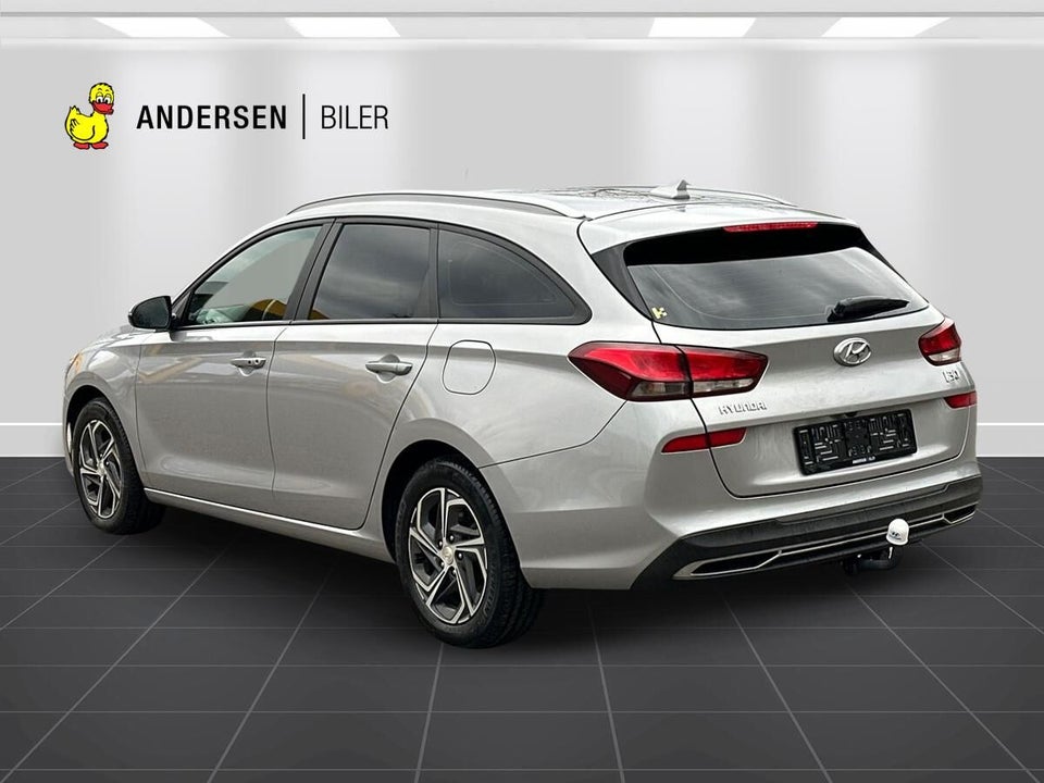 Hyundai i30 1,0 T-GDi Essential stc. 5d