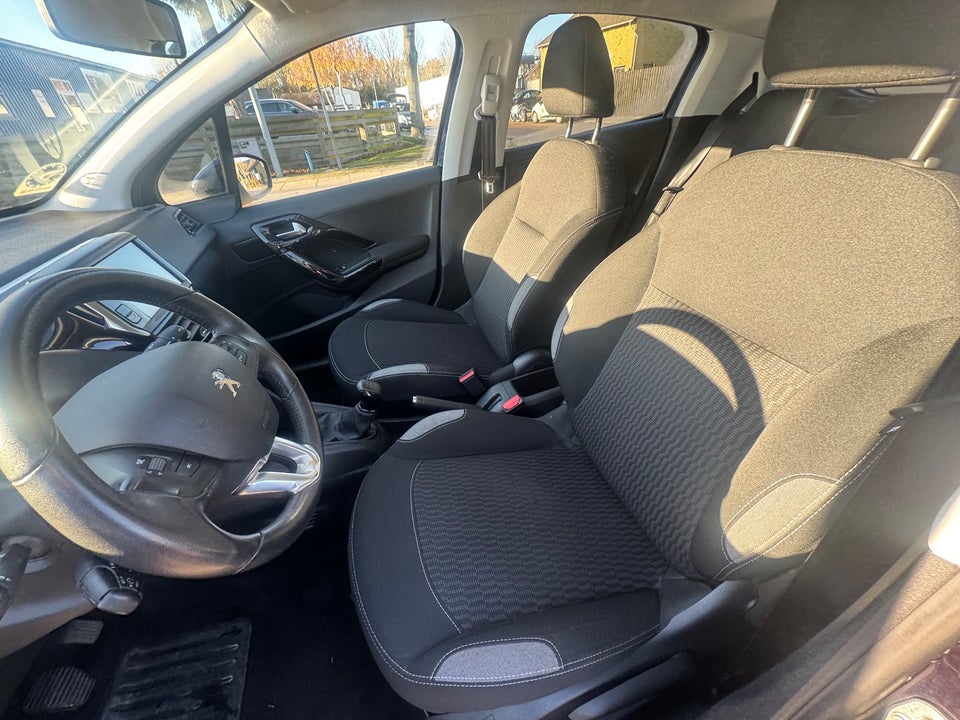 Peugeot 208 1,6 BlueHDi 100 Active 5d