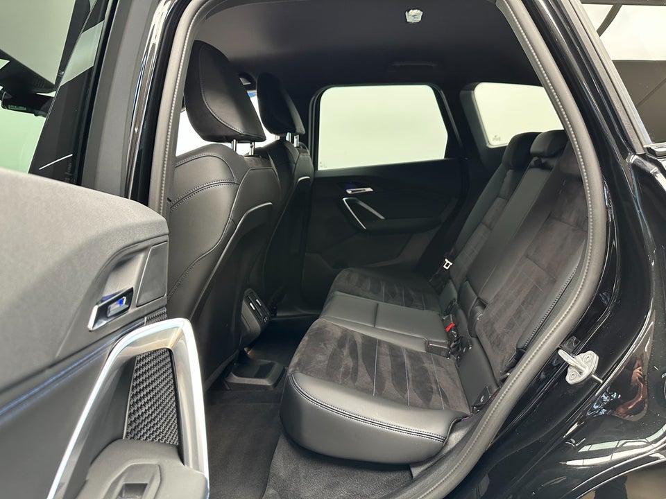 BMW iX1 eDrive20 M-Sport Pro 5d