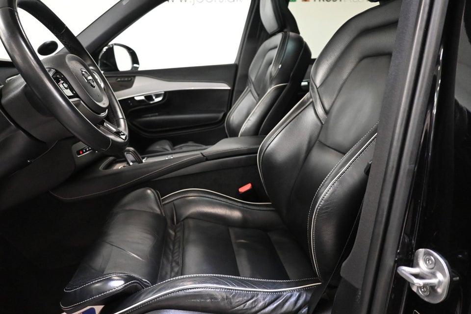Volvo XC90 2,0 T8 ReCharge R-Design aut. AWD 7prs 5d