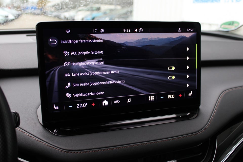 Skoda Enyaq 80 iV Suite 5d