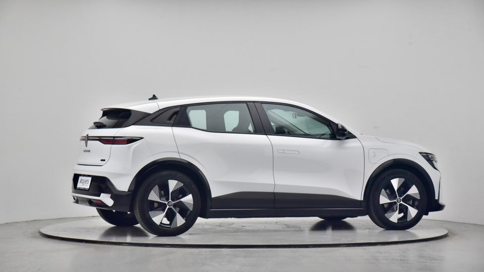 Renault Megane E-Tech 60 Equilibre 5d