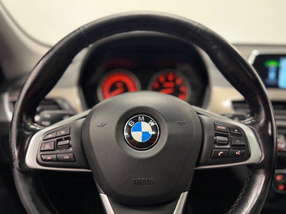 BMW X1 2,0 sDrive18d X-Line aut. 5d
