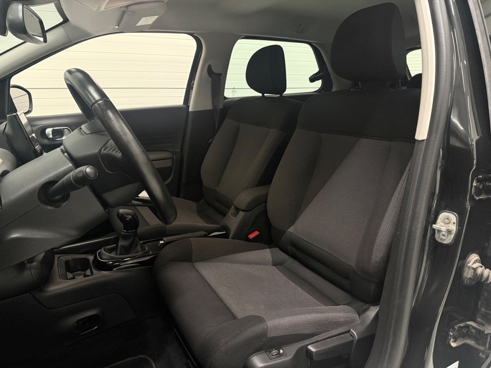 Citroën C4 Cactus 1,5 BlueHDi 100 Iconic 5d