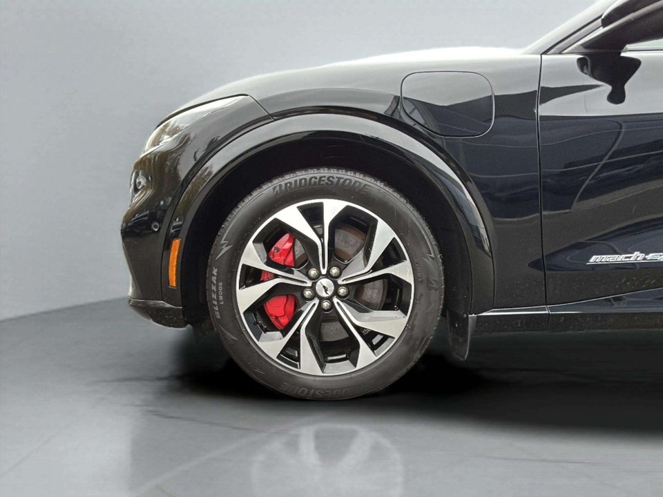 Ford Mustang Mach-E 98 Extended Range AWD 5d