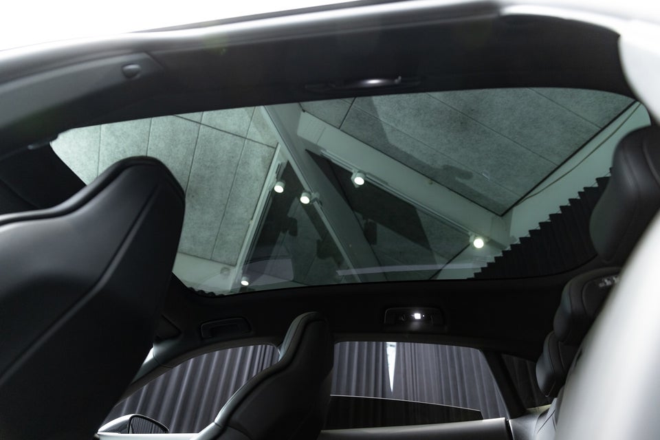 Porsche Taycan Performance+ Sport Turismo 5d