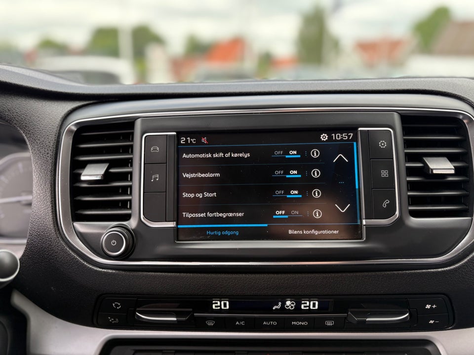 Peugeot Expert 2,0 BlueHDi 177 L2 Ultimate EAT8 Van