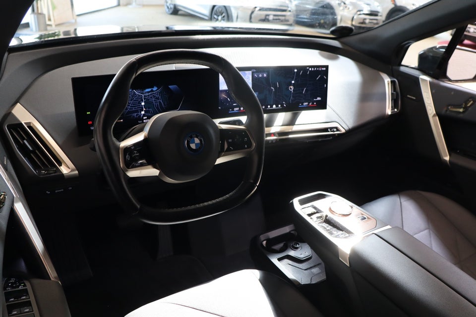 BMW iX xDrive40 Fully Charged 5d