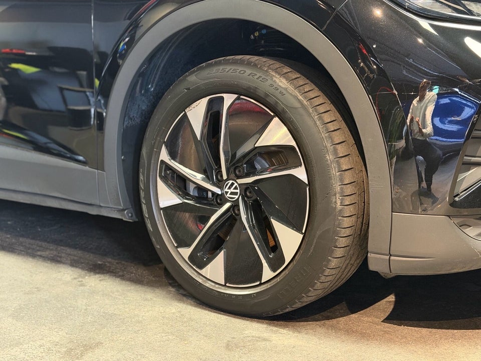VW ID.4 77 Pro 5d