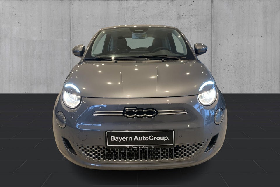 Fiat 500e 42 Icon 3d