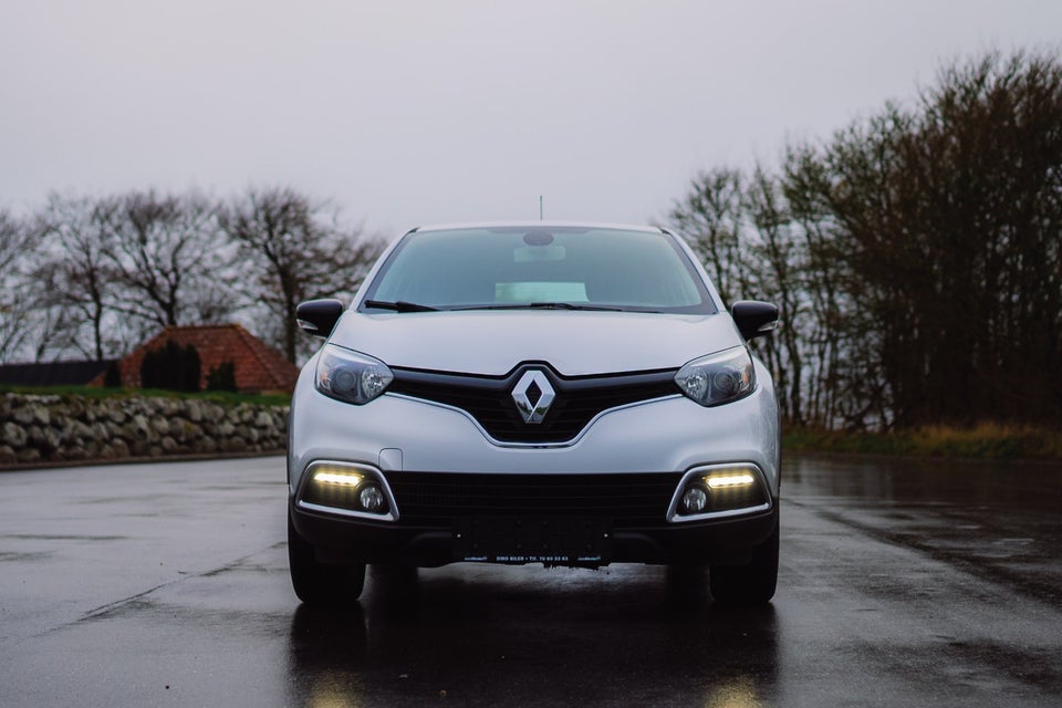 Renault Captur 0,9 TCe 90 Expression 5d