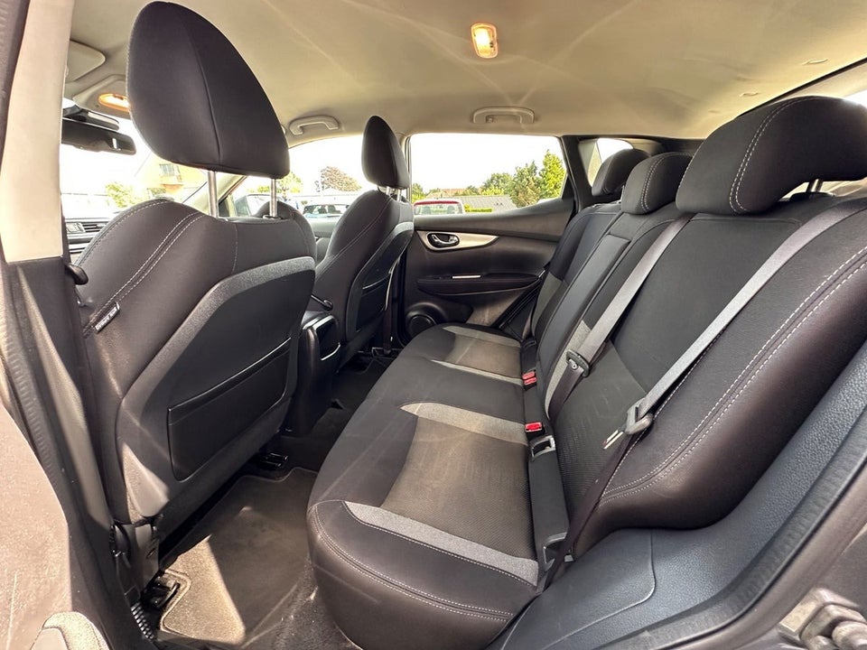Nissan Qashqai 1,5 dCi 110 N-Connecta 5d