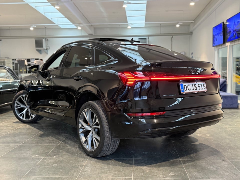 Audi e-tron 55 S-line Sportback quattro 5d