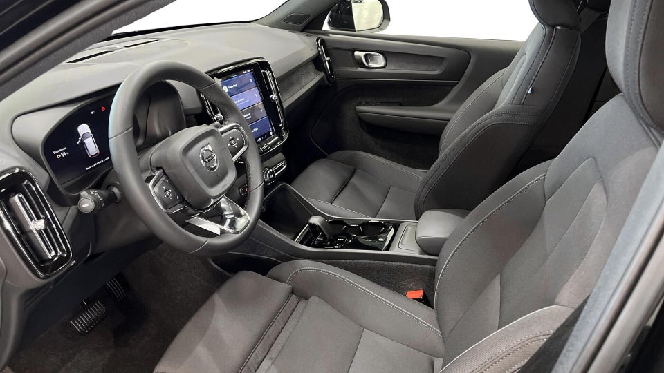 Volvo XC40 P6 ReCharge Core 5d