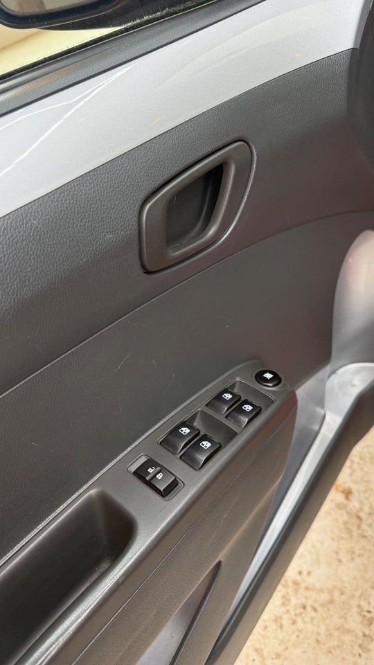 Chevrolet Spark 1,0 LA 5d