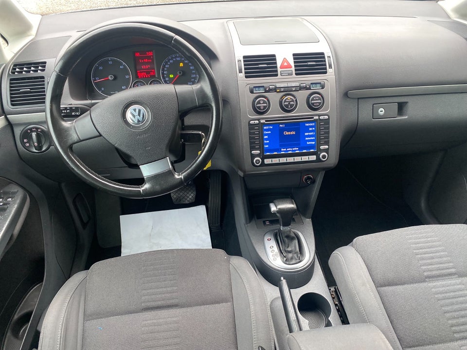 VW Touran 2,0 TDi 170 Highline DSG 5d