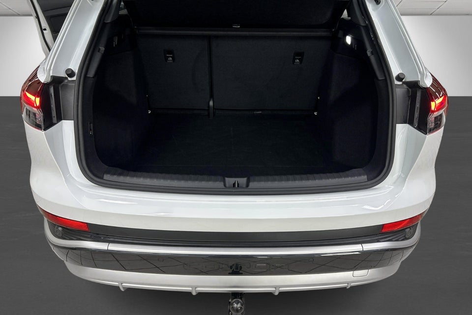 Audi Q4 e-tron 45 Progress 5d