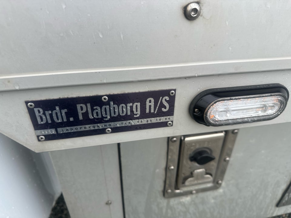 Renault Master IV T35 2,3 dCi 165 L4 Chassis Tekno RWD