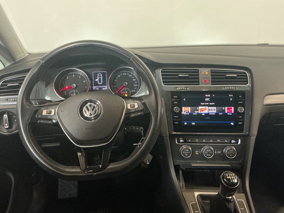 VW Golf VII 1,5 TSi 130 Comfortline Variant 5d