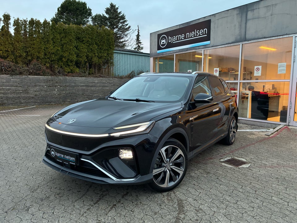 MG Marvel R Performance 5d