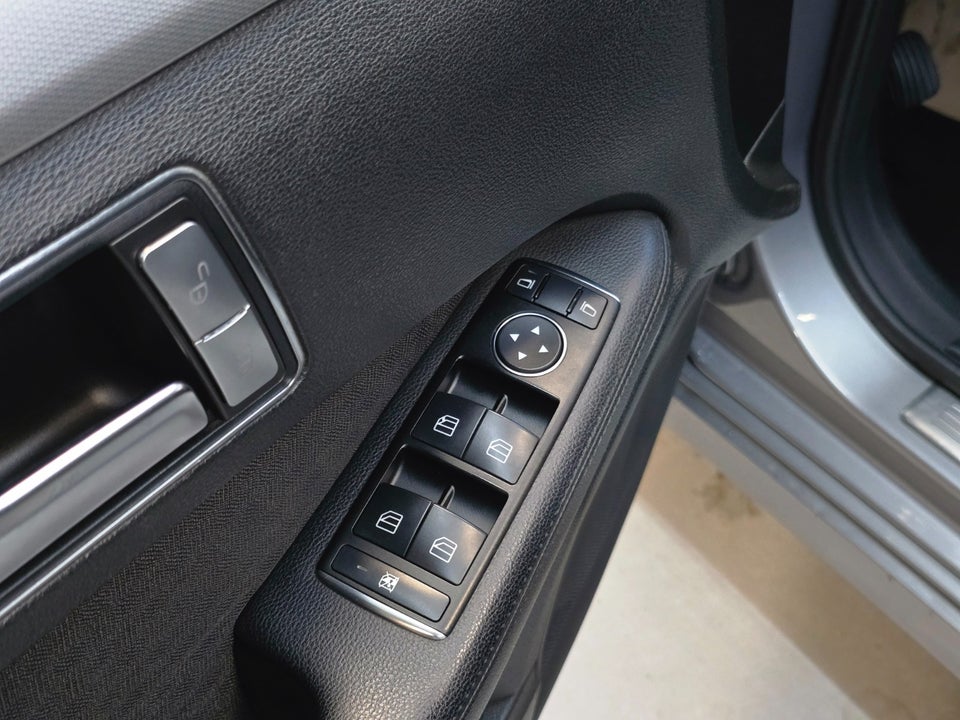 Mercedes E200 2,2 CDi Avantgarde aut. BE 4d