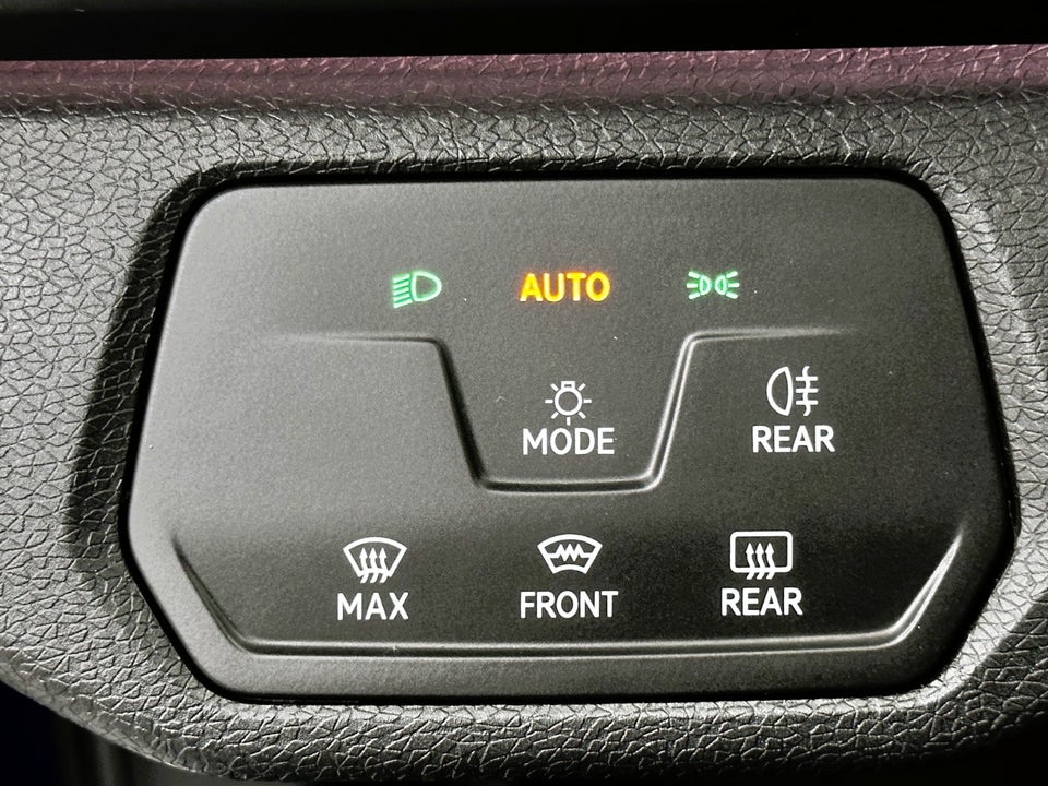 VW ID.4 77 1ST Pro 5d