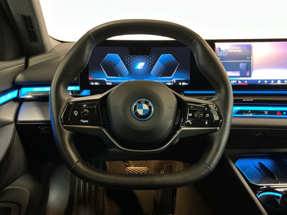 BMW i5 eDrive40 4d