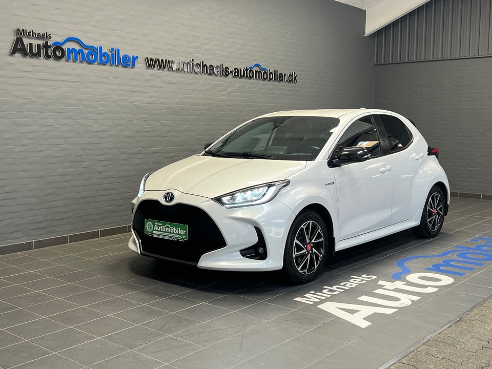 Toyota Yaris 1,5 Hybrid H3 Style e-CVT 5d