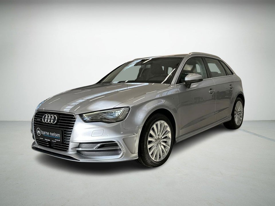 Audi A3 1,4 e-tron Ambition Sportback S-tr. 5d