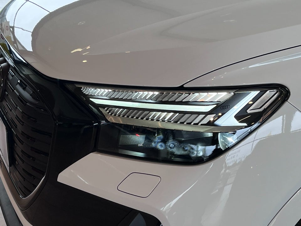 Audi Q4 e-tron 45 S-line Sportback 5d