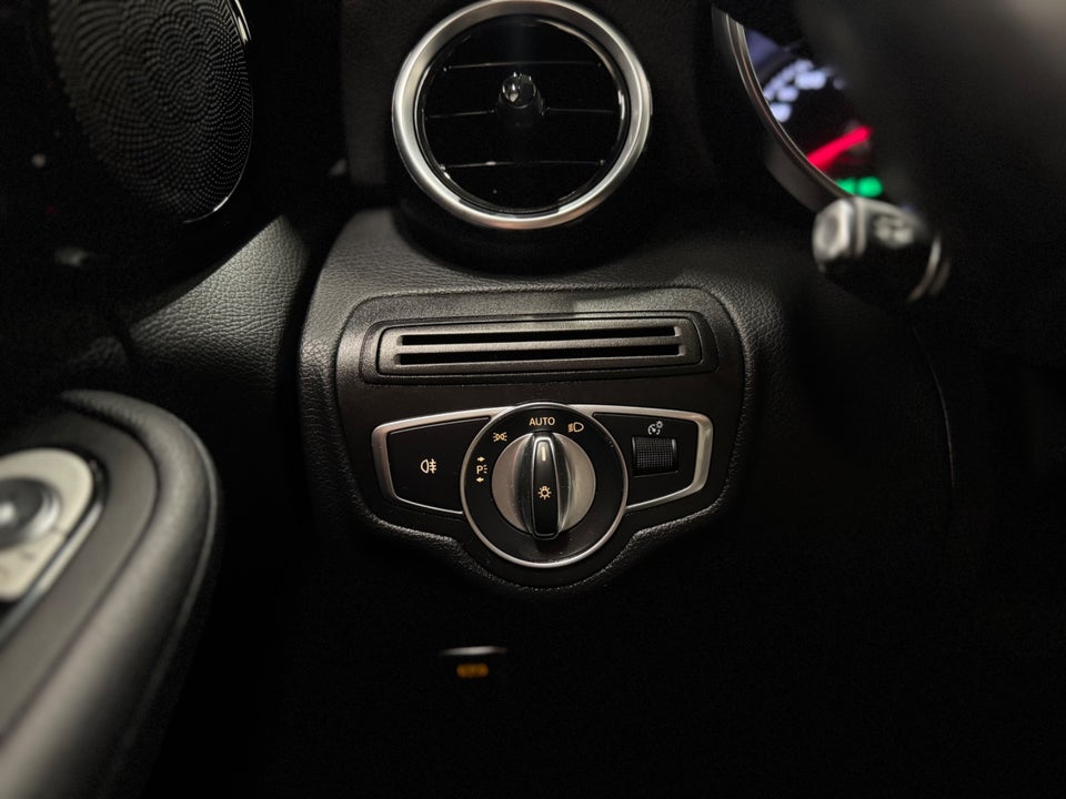 Mercedes C220 d 2,2 Business aut. 4d