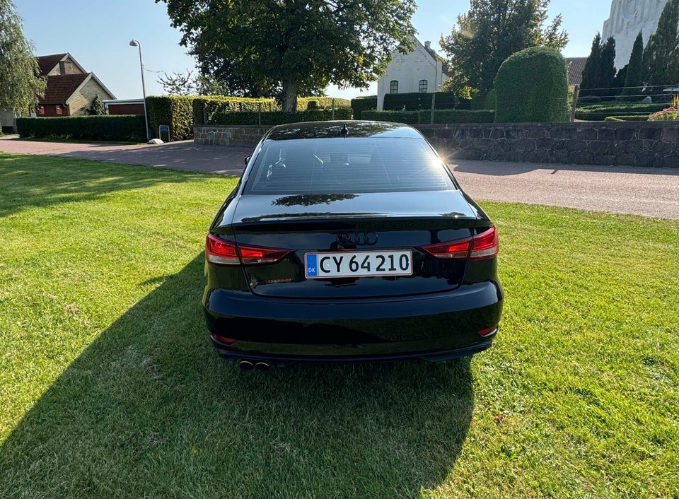 Audi A3 2,0 TDi 150 Sport S-tr. 4d