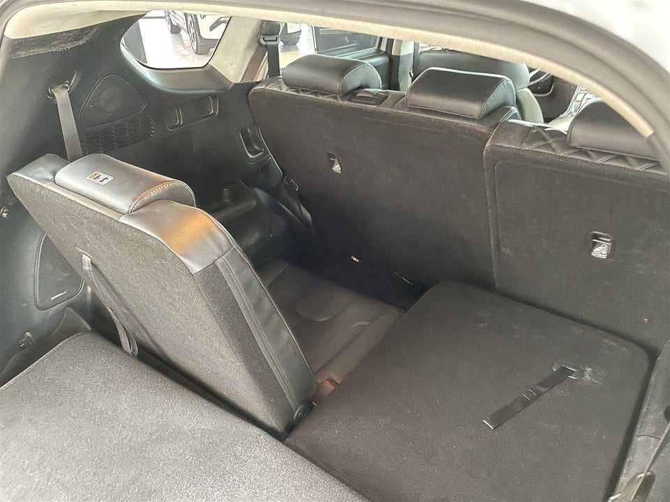 Hyundai Santa Fe 1,6 PHEV Essential aut. 4WD 7prs 5d