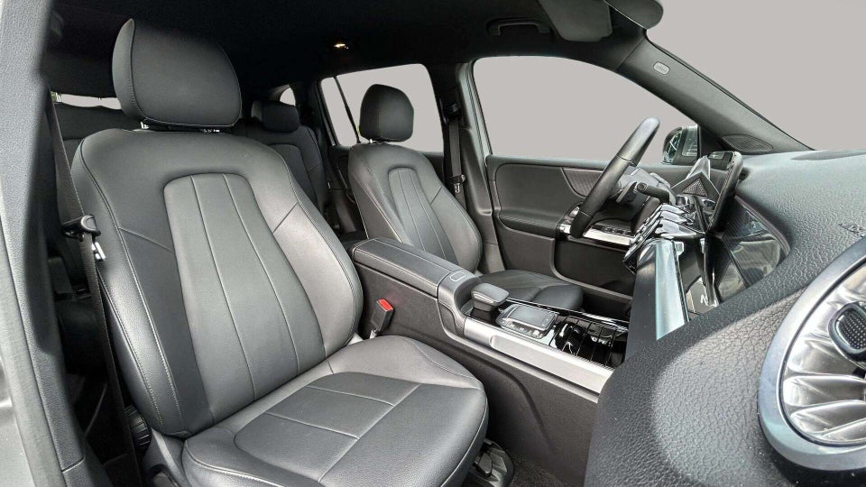 Mercedes EQB250 Progressive 5d