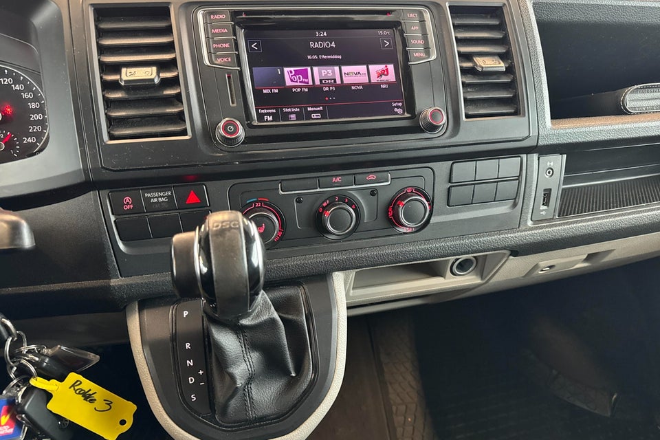 VW Transporter 2,0 TDi 150 Kassevogn DSG lang