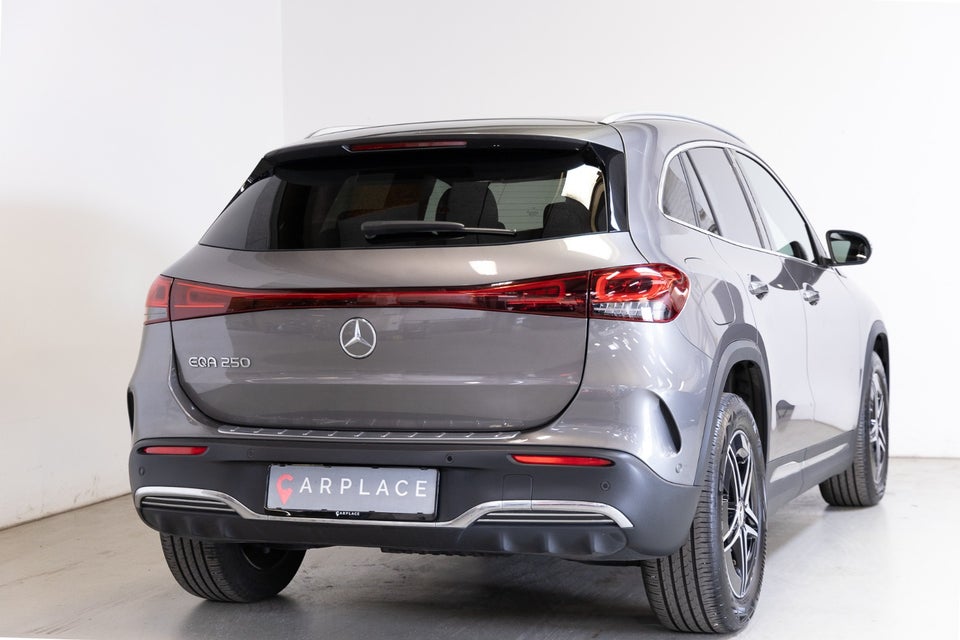 Mercedes EQA250 AMG Line 5d