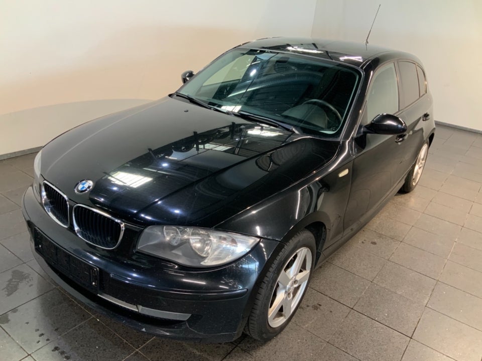 BMW 118d 2,0 Advantage 5d