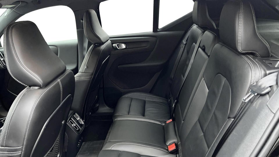 Volvo XC40 P8 ReCharge Twin Pro 5d