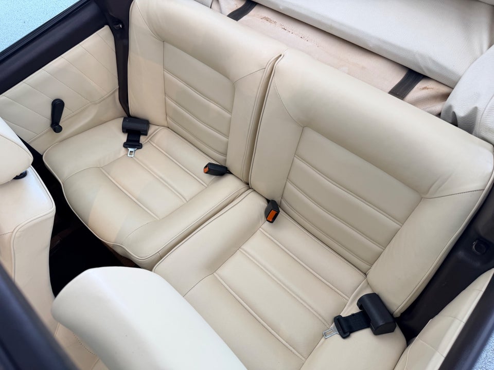 VW Golf I 1,6 Cabriolet 2d