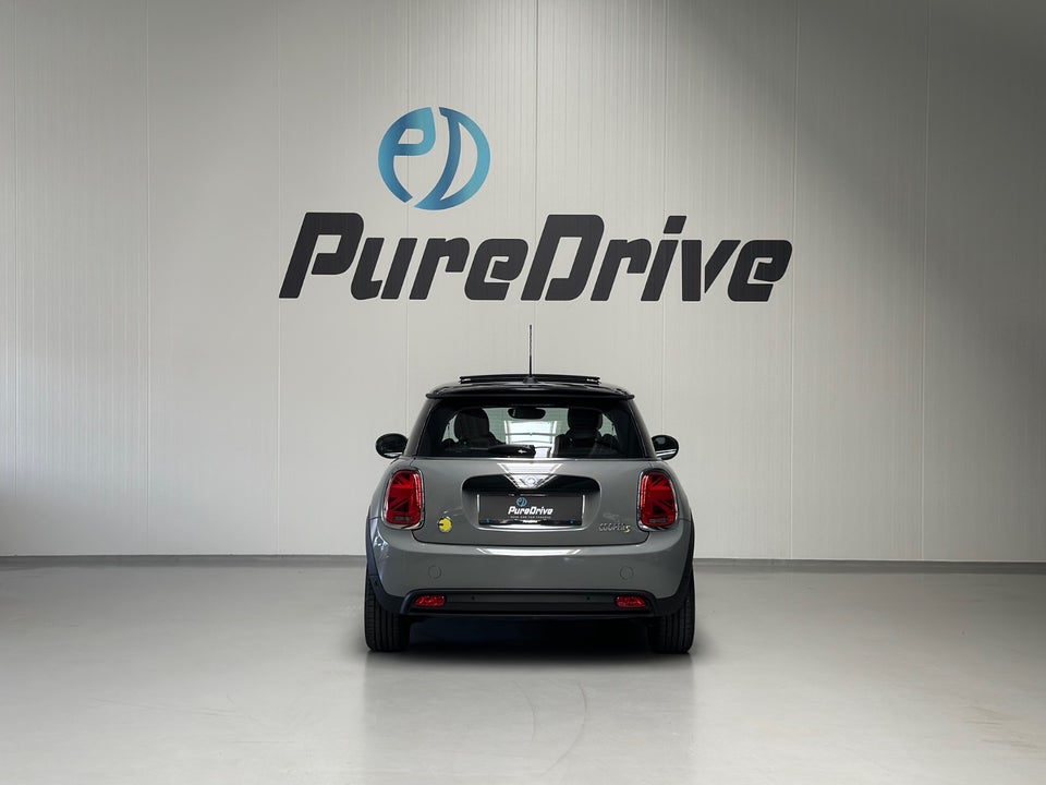 MINI Cooper SE Camden Edition 3d